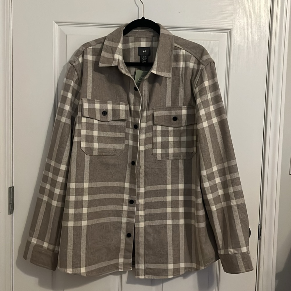 NWT 🏷️ Men’s shacket